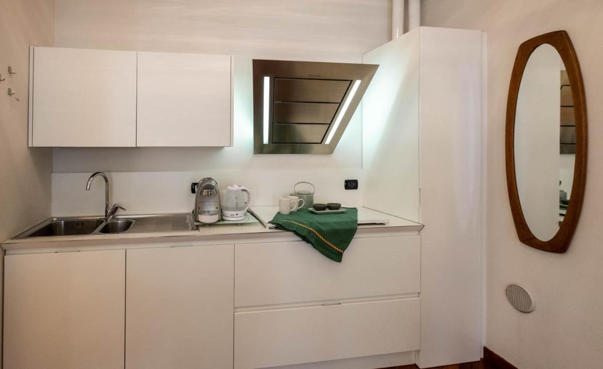 Luxe In The City Apartment Верона Екстер'єр фото